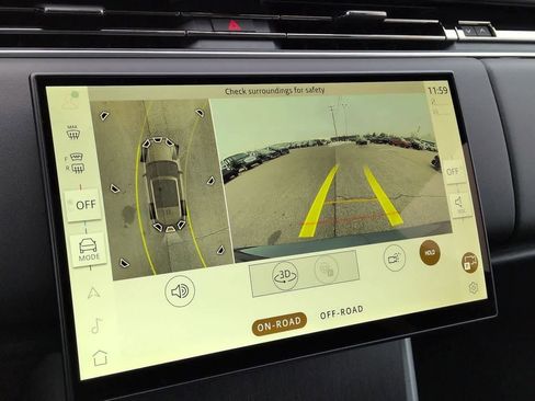 New 2026 Land Rover Range Rover SE image 30