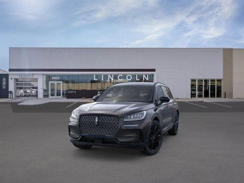 New 2026 Lincoln Corsair Premiere image 2