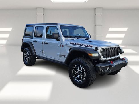 Certified 2024 Jeep Wrangler Unlimited Rubicon image 7