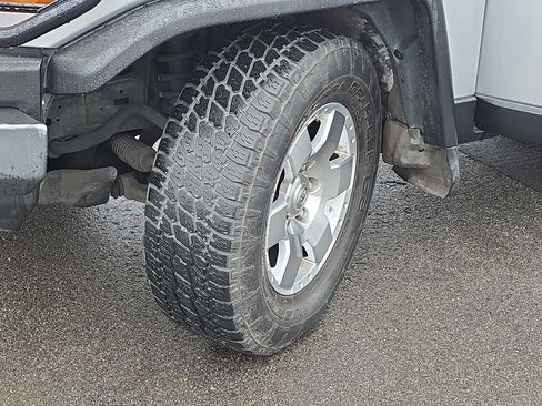 Used 2007 Toyota FJ Cruiser 2WD image 35