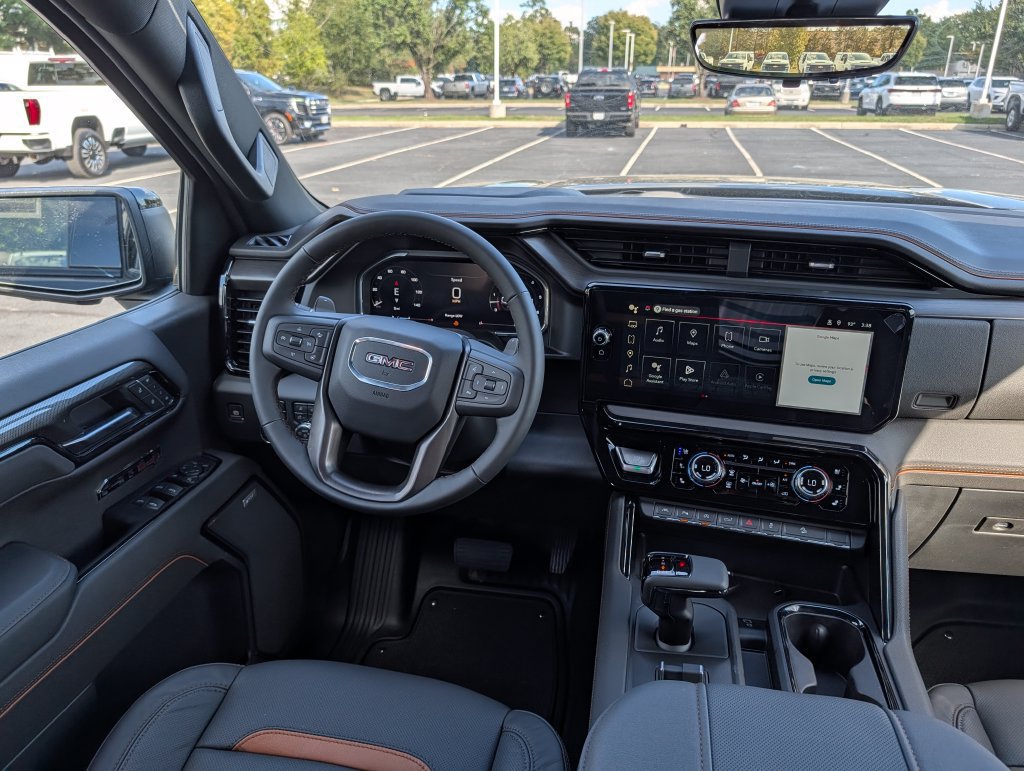 New 2026 GMC Sierra 1500 AT4 w/ AT4 Premium Package AWD/4WD image 3