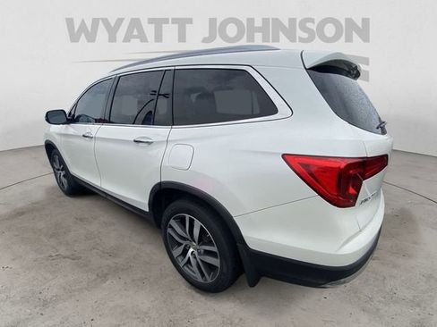 Used 2016 Honda Pilot Elite image 6