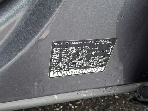 Used 2024 Volkswagen Atlas SE FWD image 27