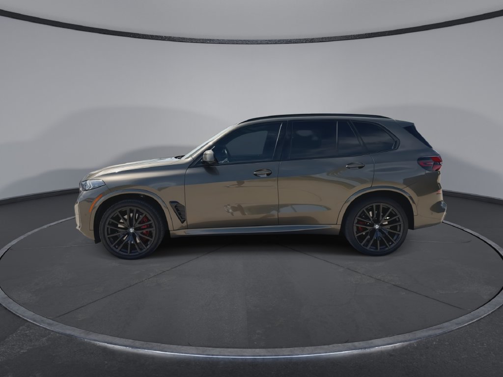 Used 2024 BMW X5 xDrive40i w/ M Sport Package AWD/4WD image 5