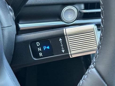 New 2025 Hyundai Tucson Limited image 19