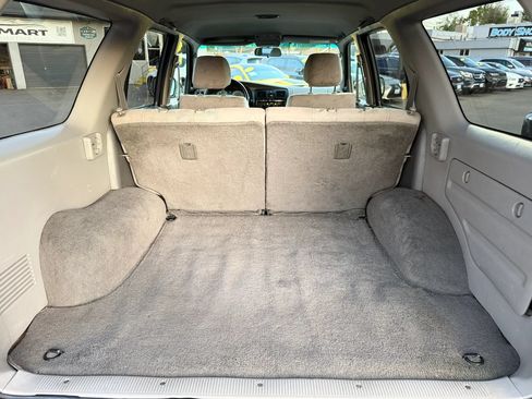 Used 2002 Toyota 4Runner SR5 AWD/4WD image 23