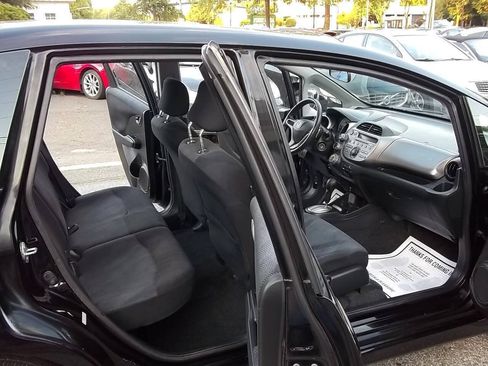 Used 2010 Honda Fit Sport image 10