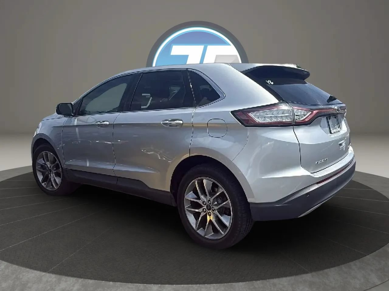 Used 2015 Ford Edge Titanium w/ Equipment Group 301A FWD image 8