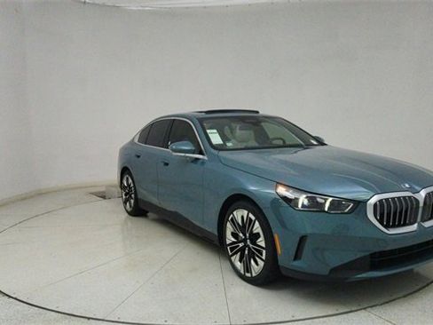 Used 2026 BMW 540i xDrive image 69