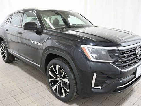 New 2026 Volkswagen Atlas Cross Sport SEL Premium R-Line AWD/4WD image 15