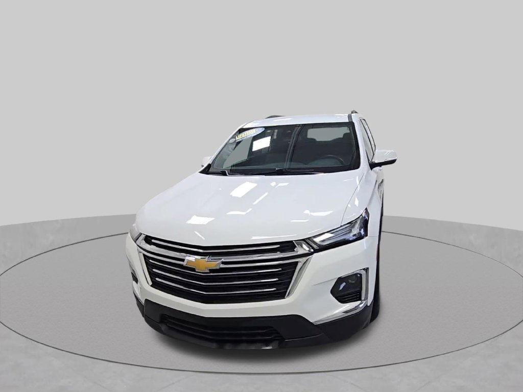 Certified 2024 Chevrolet Traverse LT FWD image 3
