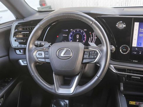 Used 2024 Lexus RX 350 FWD w/ Technology Package image 12