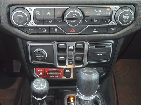 New 2026 Jeep Wrangler Unlimited Sport AWD/4WD image 17