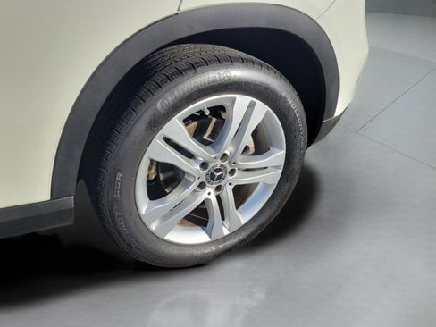 Certified 2018 Mercedes-Benz GLA 250 GLA 250 image 34