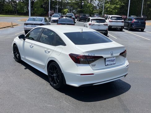 Used 2025 Honda Civic Sport image 8