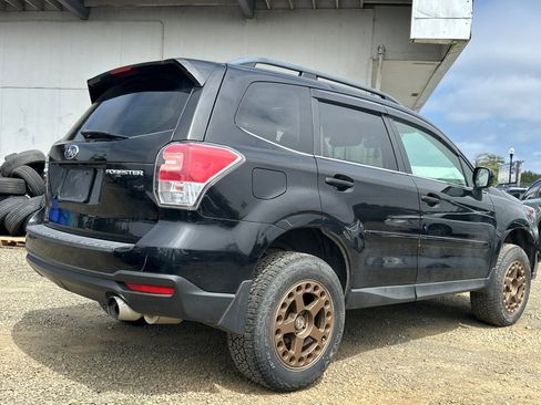 Used 2018 Subaru Forester 2.5i Limited AWD/4WD image 5