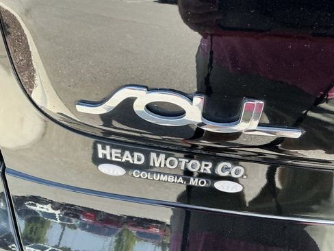 Used 2014 Kia Soul FWD image 11