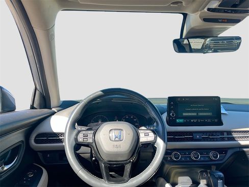 Used 2023 Honda HR-V EX-L image 24
