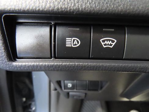 Used 2024 Toyota Prius LE FWD image 16