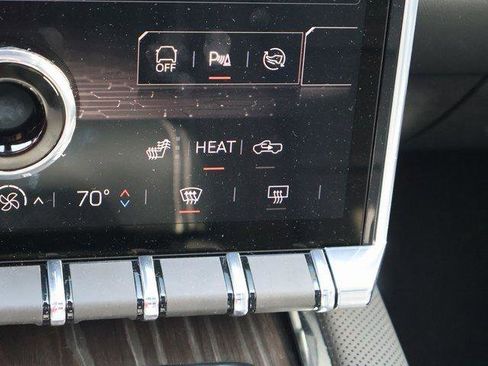 New 2025 GMC Sierra EV Denali image 32