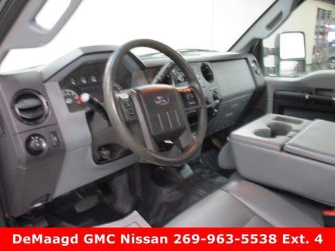 Used 2016 Ford F350 XL image 25