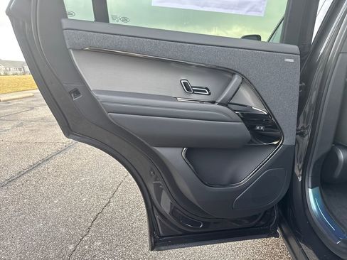 New 2026 Land Rover Range Rover Sport Dynamic SE image 13