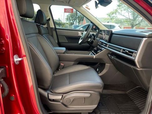 Used 2025 Hyundai Santa Fe XRT image 27