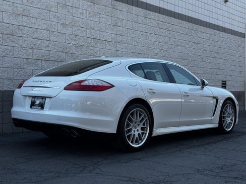 Used 2010 Porsche Panamera 4S image 3