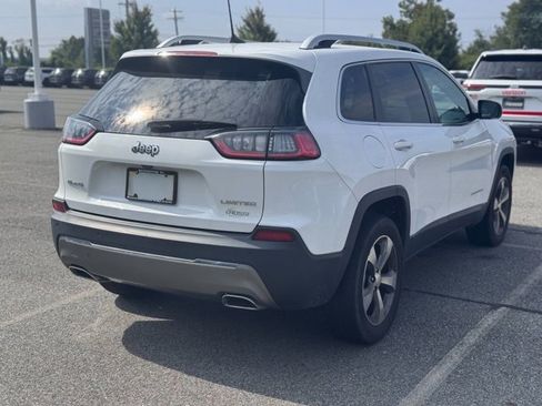 Used 2019 Jeep Cherokee Limited image 5