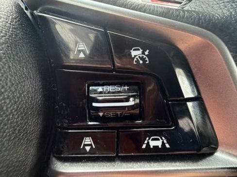 Used 2019 Subaru Outback 2.5i Touring AWD/4WD image 15