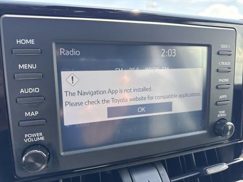 Used 2019 Toyota RAV4 XLE FWD image 18