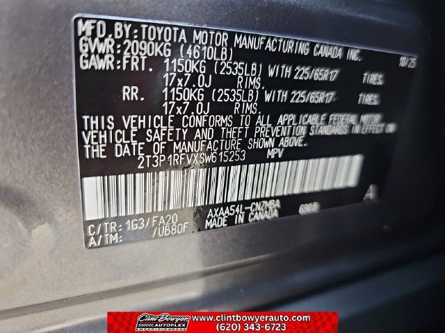Used 2025 Toyota RAV4 XLE AWD/4WD image 25