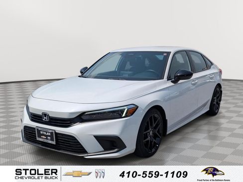 Used 2022 Honda Civic Sport image 1