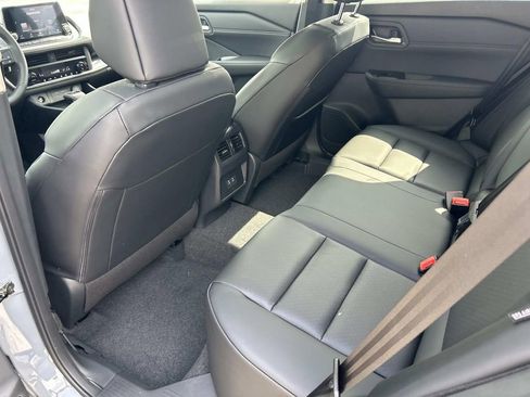 New 2026 Nissan Rogue SV AWD/4WD image 19