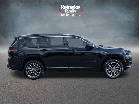 Used 2023 Jeep Grand Cherokee L Summit AWD/4WD image 4