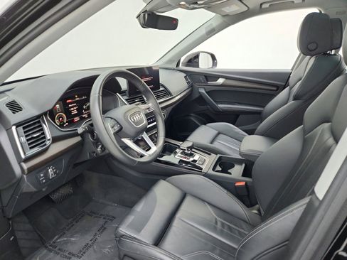 Used 2023 Audi Q5 e Premium Plus w/ Premium Plus Package AWD/4WD image 13