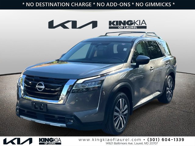 Used 2022 Nissan Pathfinder Platinum w/ Cargo Package AWD/4WD image 26