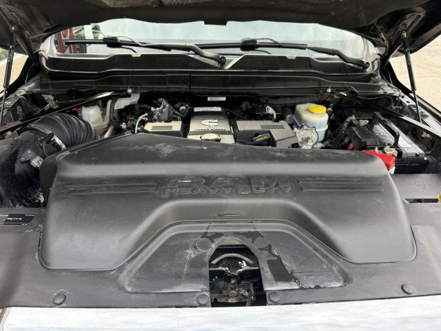 Used 2024 RAM 2500 Tradesman w/ Chrome Appearance Group AWD/4WD image 19