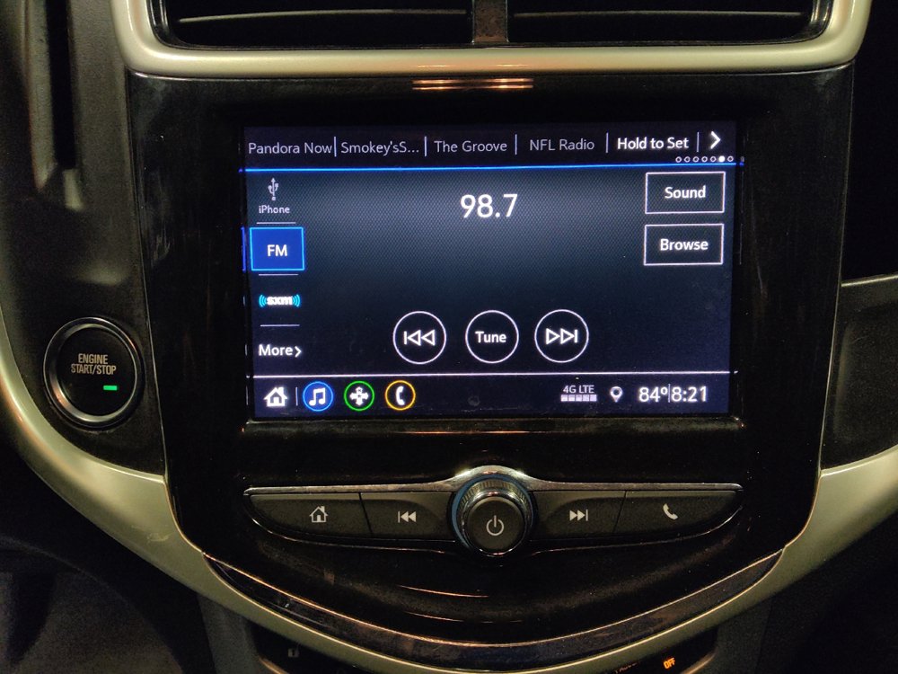 Used 2020 Chevrolet Sonic Premier FWD image 25