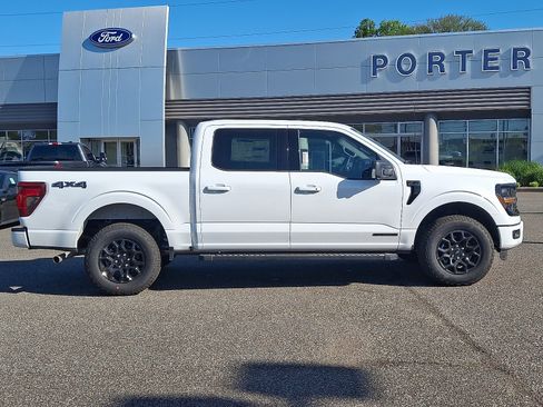 New 2025 Ford F150 XLT w/ Equipment Group 302A MID image 8