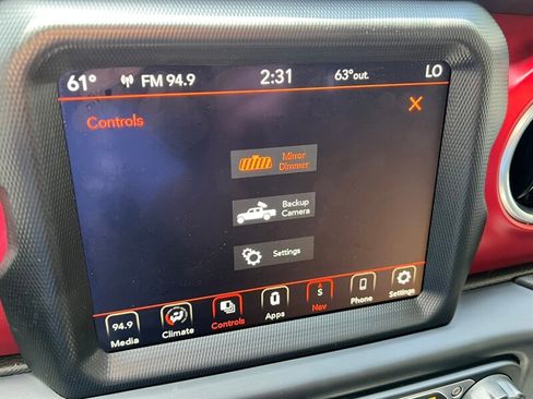 Used 2022 Jeep Gladiator Rubicon AWD/4WD image 36