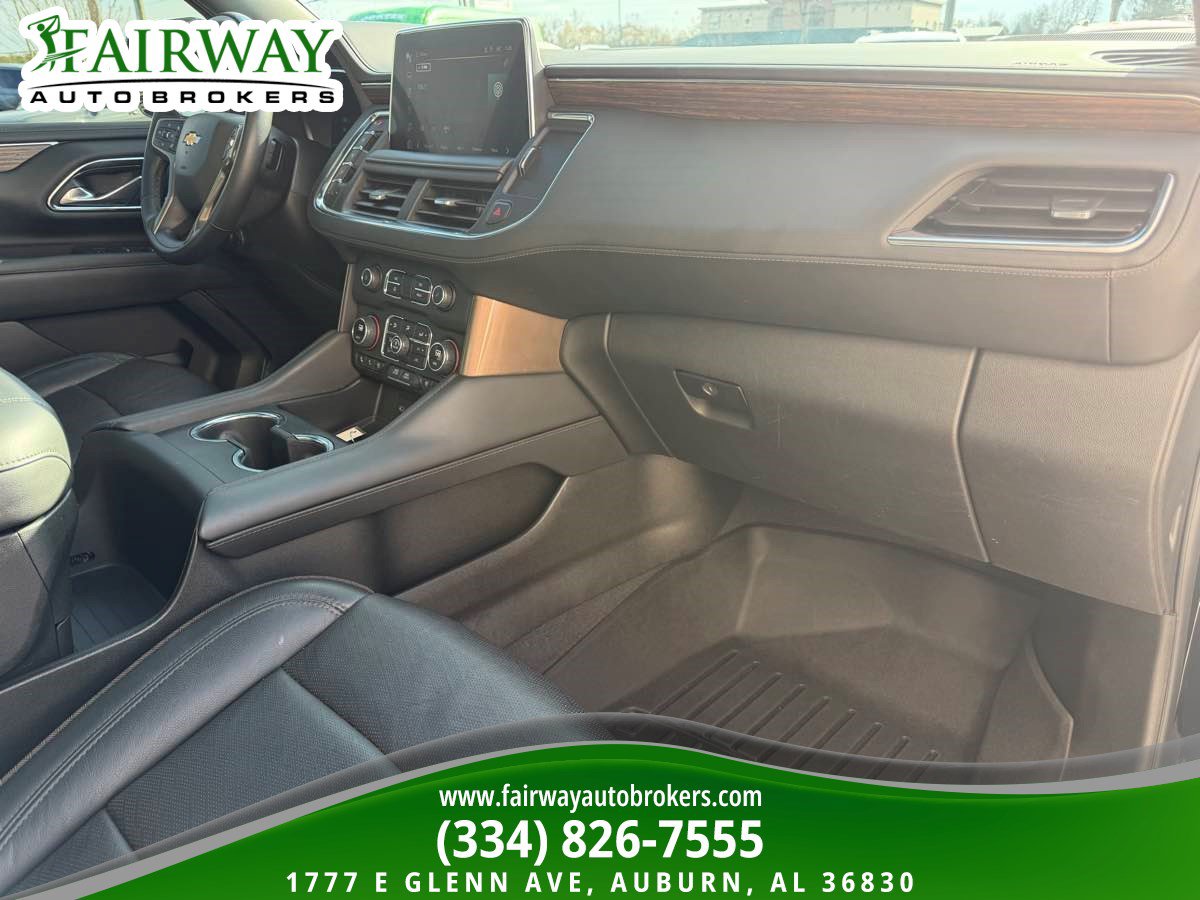 Used 2023 Chevrolet Suburban High Country AWD/4WD image 31