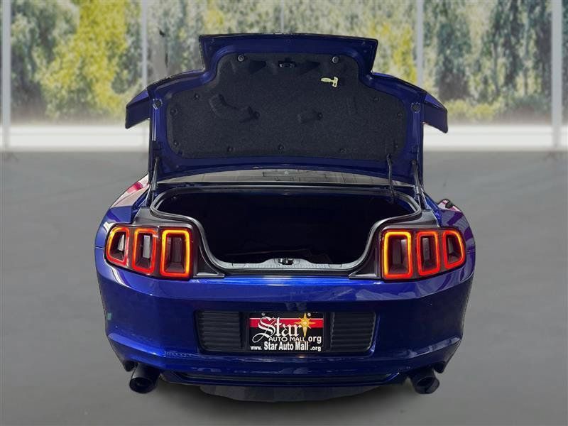 Used 2014 Ford Mustang GT w/ Brembo Brake Package RWD image 12