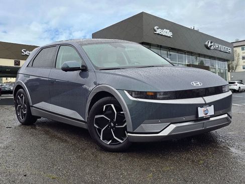 Used 2024 Hyundai Ioniq 5 Limited image 1