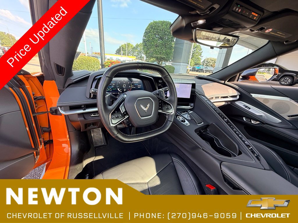 Used 2024 Chevrolet Corvette Stingray Preferred Conv w/ Z51 Performance Package RWD image 9