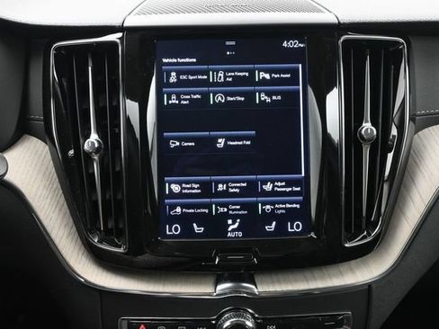 Used 2021 Volvo XC60 T5 Inscription w/ Protection Package Premier FWD image 19
