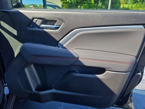 New 2025 Chevrolet Colorado Z71 w/ Technology Package image 31