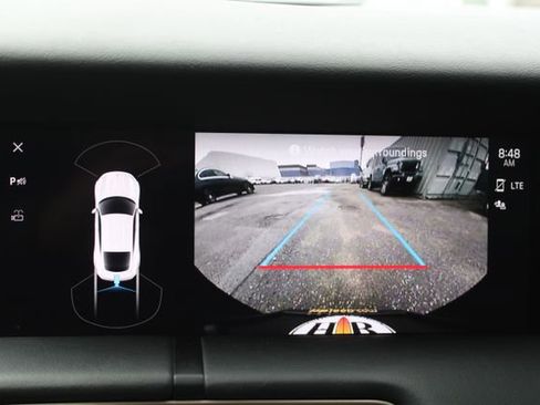 Used 2022 Porsche Taycan 4S image 32