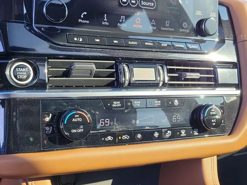 Certified 2023 Nissan Pathfinder Platinum image 27