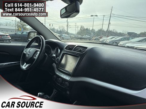 Used 2015 Dodge Journey R/T image 43
